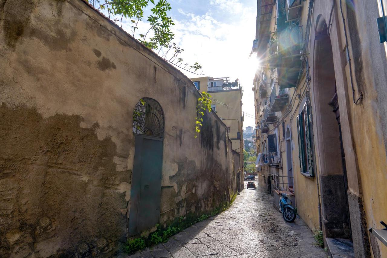 Into Vico Apartment Naples Exterior photo